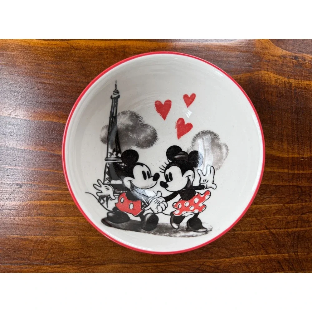 Disney Mickey and Minnie Mouse Paris Eiffel Tower‎ Red Heart Ceramic Bowl
